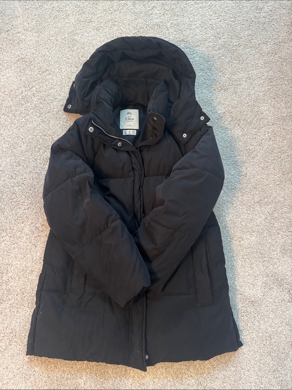 Abercrombie Ultra Collection Women's Black Puffer Coat with Hood size Small